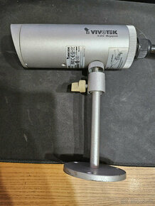 Vivotek kamery IP8332 a IP7361 - 1