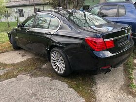 BMW 7 F01 NÁHRADNÉ DIELY