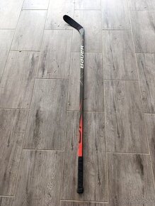 hokejka BAUER VAPOR 2,7