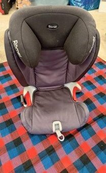 BRITAX-ROMER KIDFIX SL, oddelitelny podsedak