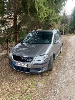 Volkswagen Touran cross