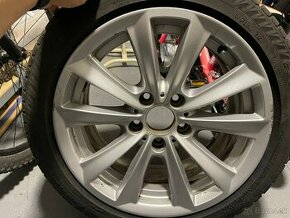 Sada diskov 5x120 so zimnými pneu R17 BMW