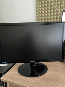 LED Monitor Samsung 22" (Full HD) - 1