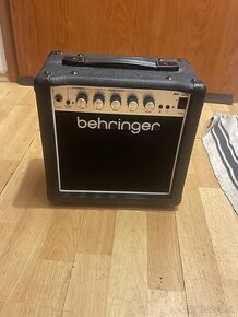 Behringer HA-10G Gitarové kombo / guitar amp