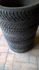 4 ks ZIMNÉ 235/45 R17 97R XL NOKIAN cca 6 mm    LEN 35-€/kus