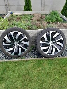 5x112 R19 arteon