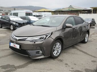 Toyota Corolla sedan 1,6 automat