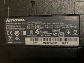 Lenovo ThinkPad Pro Dock 40A1 Dock + Nabíjačka