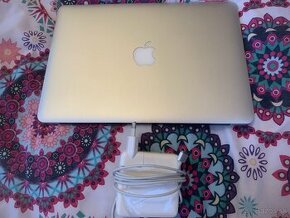 Apple MacBook Air 2017 A1466