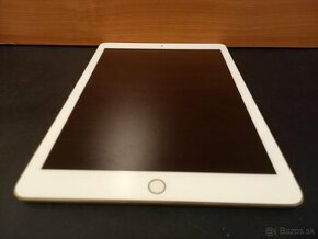 Apple iPad 128GB Gold, A1822, 5.generacia, prvy majitel - 1