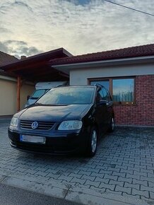 Wolkswagen Touran 1,9tdi. DSG automatická prevodovka - 1