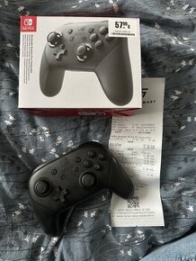 Nintendo Switch Pro Controller so zarukou