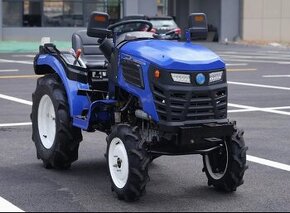 Malotraktor CRONA CR 254, 25 koní, 4x4, trojvalec