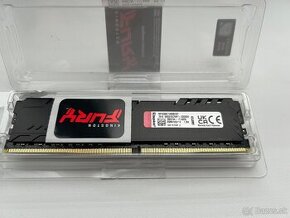 Predám ram Kingston FURY 32 GB DDR4 3600 MHz CL18 Black