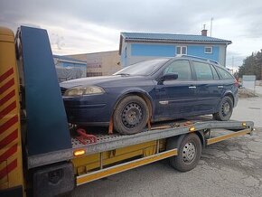 Rozpredám Renault laguna 1.9dci 88kw rv 2006