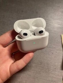 AirPods 3