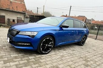 Škoda Superb Combi Sportline Race blue 1.4 TSI Hybrid- PHEV