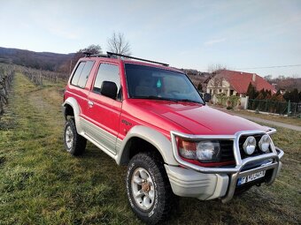 Mitsubishi Pajero 2.5TD 73kw GLS Klima Uzávierka