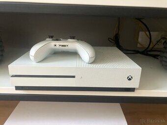 Xbox One S