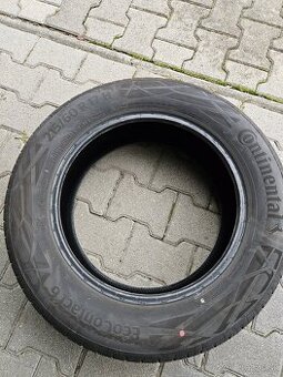 215/60 R17 Continental EcoContact 6