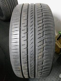 275/35r22