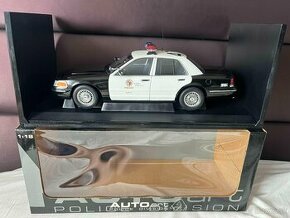 1:18 Autoart, POLICE 2