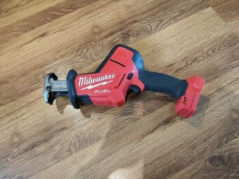 Predam chvostovu pilu Milwaukee M18FHZ-0X - 1