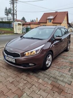 Kia Ceed 1.6 Benzín