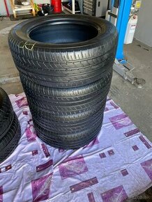 Predám pneumatiky 275/55 R19