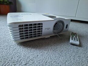 Projektor BenQ W1080ST