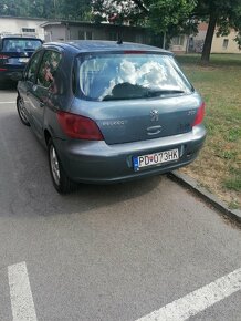 Peugeot 307. - 1