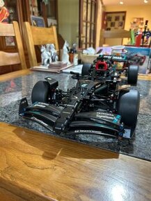 Lego Mercedes f1 - 1