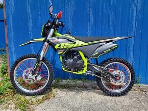 ASIX ENDURO 300cc 21/18 zelená