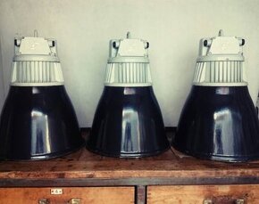 retro lampa ,industrialna lampa