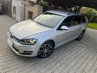 Volkswagen Golf 7 Variant 2.0 TDI DSG, malo km, Xenon,LED...