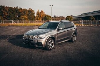 BMW X5 xDrive40d Servis BMW