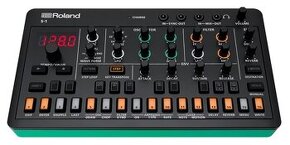 Predam syntetizator Roland S-1