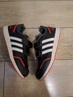 adidas tenisky velkost 34