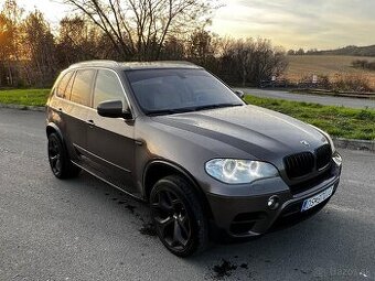 BMW X5 e70 30d  180kw xDrive ( 7 miestne )