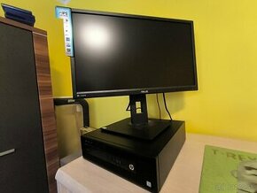 Stolový počítač HP + monitor úplné nový.