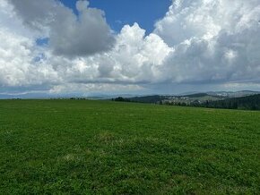 SUPER CENA - POLOVIČNÁ CENA 780m2 pozemok v Lokalite Lom n.R