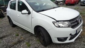 Dacia Sandero 1149 ccm 54kw rozpredám na náhradné diely