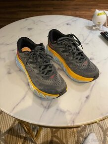 Hoka Graviota 4 M (42 2/3)