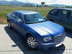 Chrysler 300C sedan