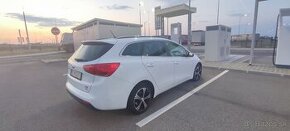 KIA cee´d SW 1,6CRDi VGT GOLD 128k M6