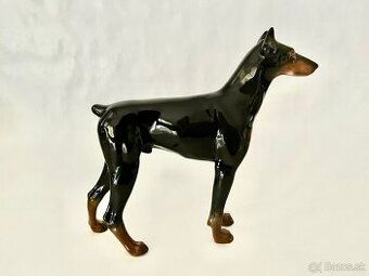 Porcelanovy pes - doberman Rosenthal