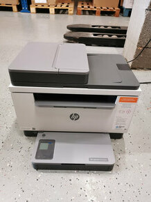 HP LaserJet Pro MFP M234sdne iba 900 stran + novy toner - 1