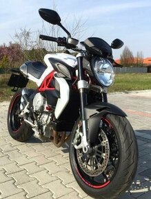 MV AGUSTA 800brutale