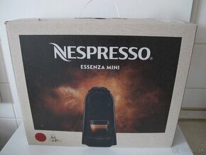 Nespreso Essenza Mini Ruby Red