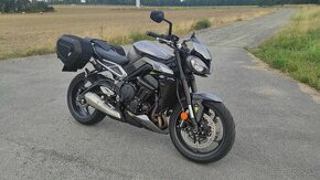 Triumph Street Triple 765 R - 2023 -VYMENIM NEBO PRODAM